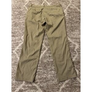 Men's Size 38 X 32 Nike Dri Fit Athletic Khaki Golf Pants Used Clean Outdoor